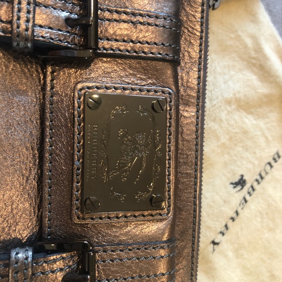 Burberry wristlet - Picture 3 of 7